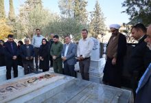 مراسم غبارروبی و عطرافشانی قبور مطهر شهدا در داریون برگزار شد